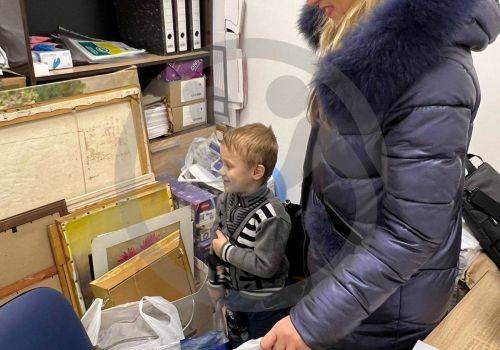 Семье Царичанских из Мариуполя нужна наша помощь