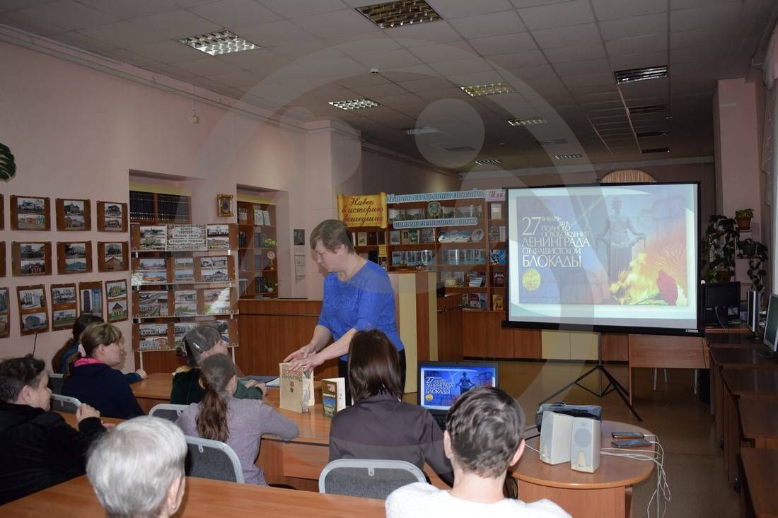 Мариинский психоневрологический интернат просит 85 книг для бабушек и дедушек