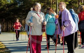 "Я живу дольше, чем я думал": привычки людей, активных в свои 80 лет.