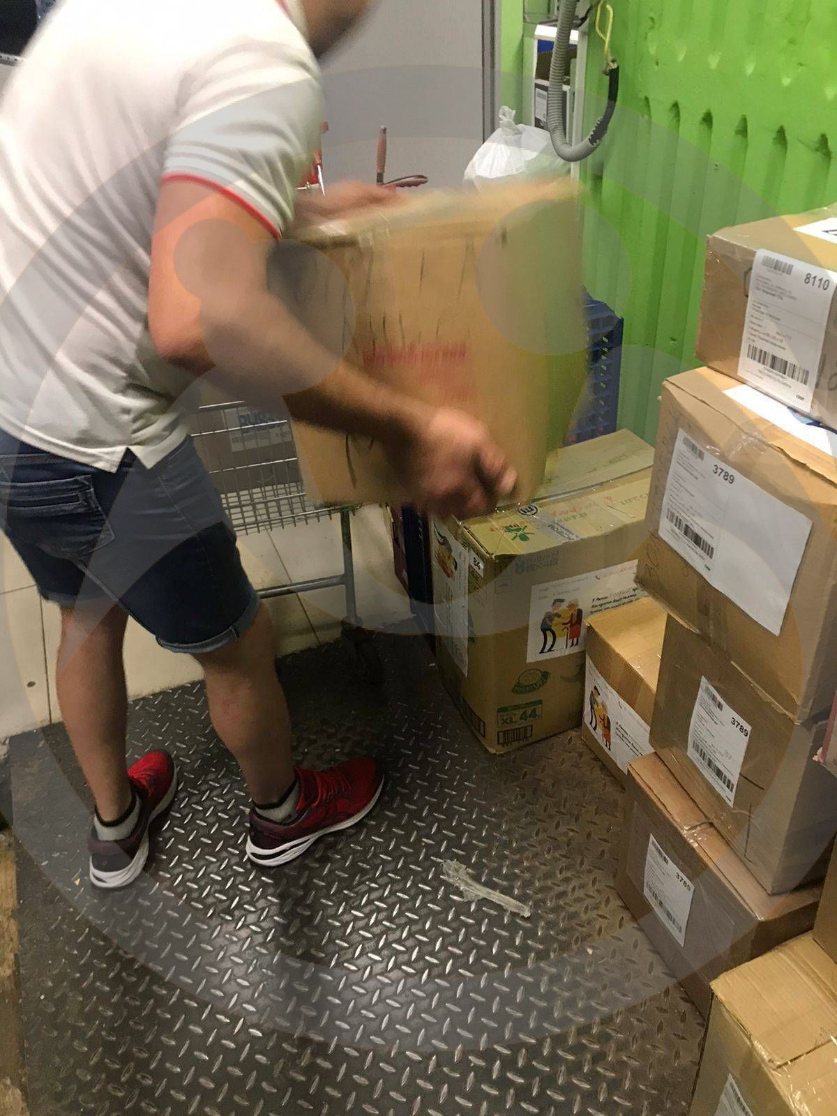 Вещевая помощь для АНБО "Опека"