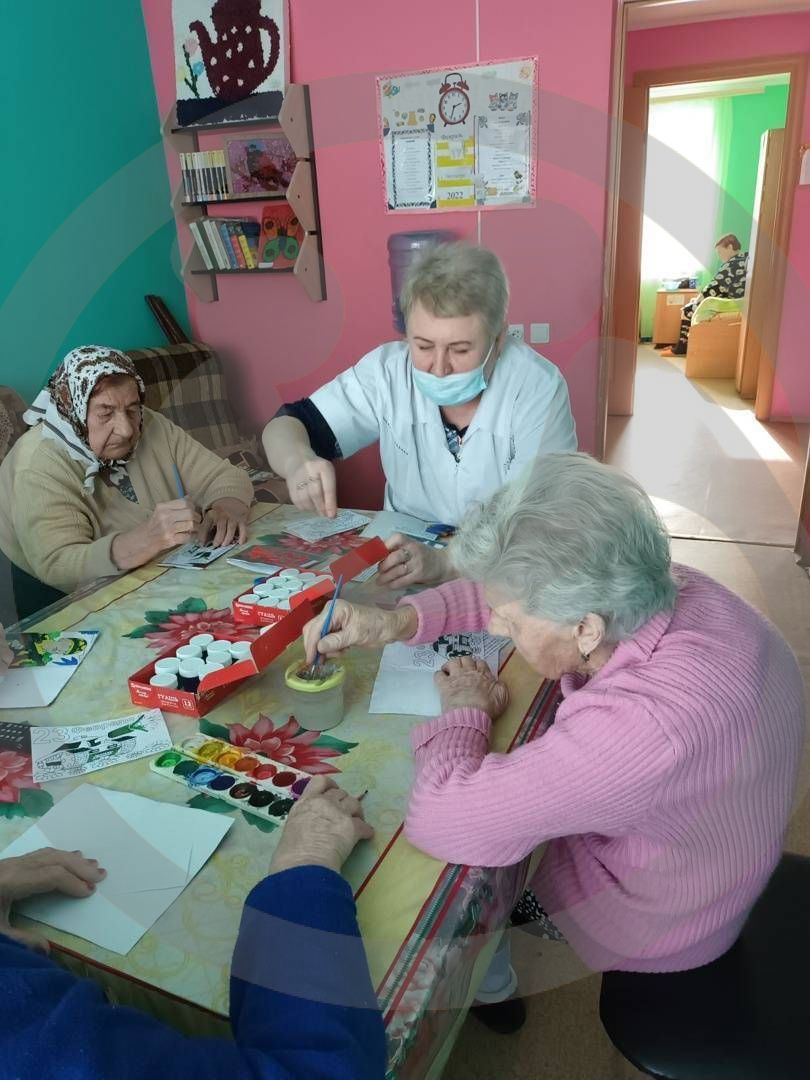 Южный пансионат для ветеранов труда хочет получить 150 книг для 81 человека