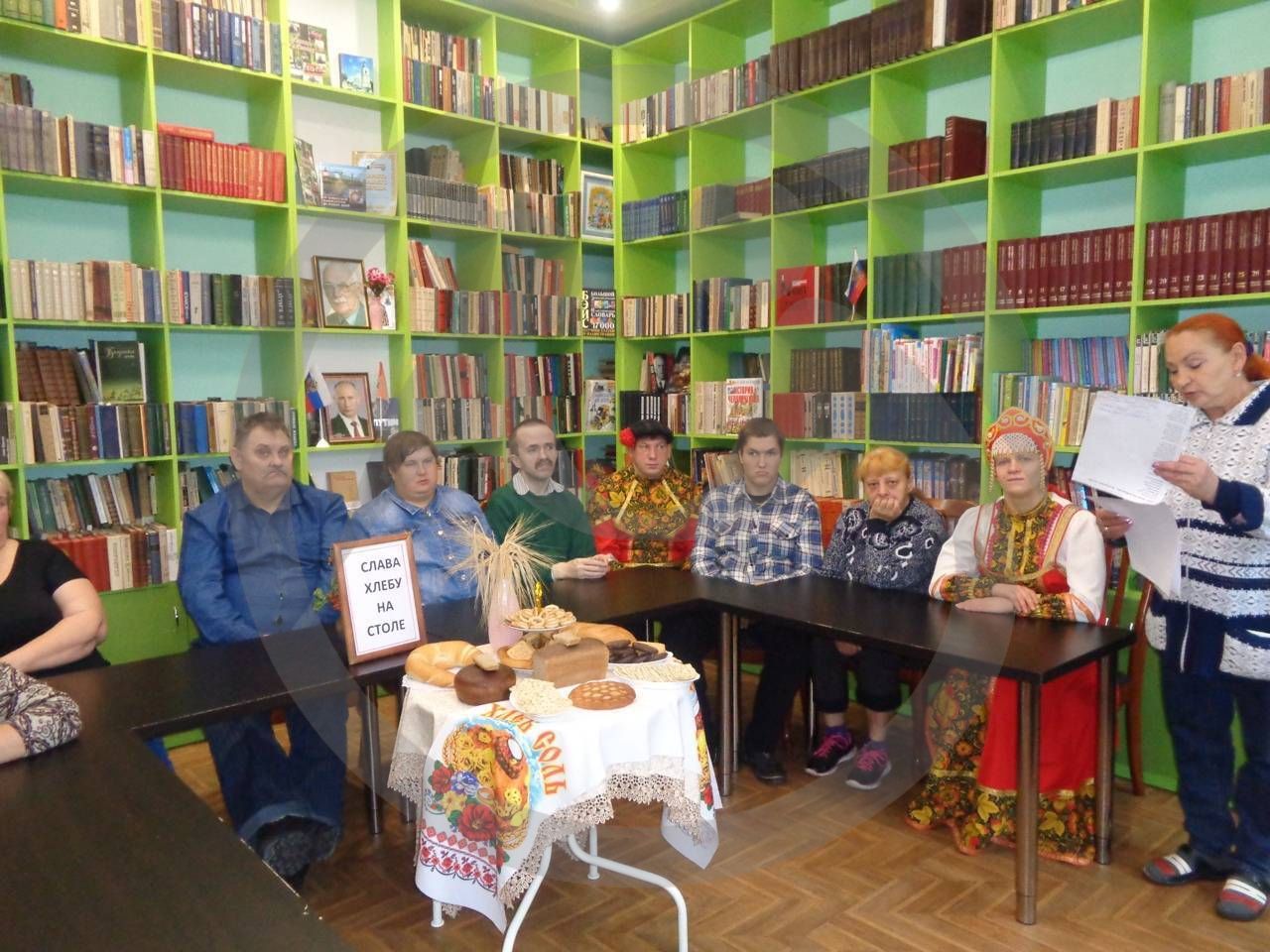 Собинский психоневрологический интернат просит 150 книг для бабушек и дедушек