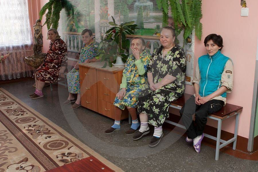 150 книг ждут люди из психоневрологического интерната №7 в Петербурге