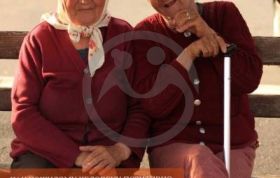 Как пожилому человеку позитивно относиться к себе и окружающим?