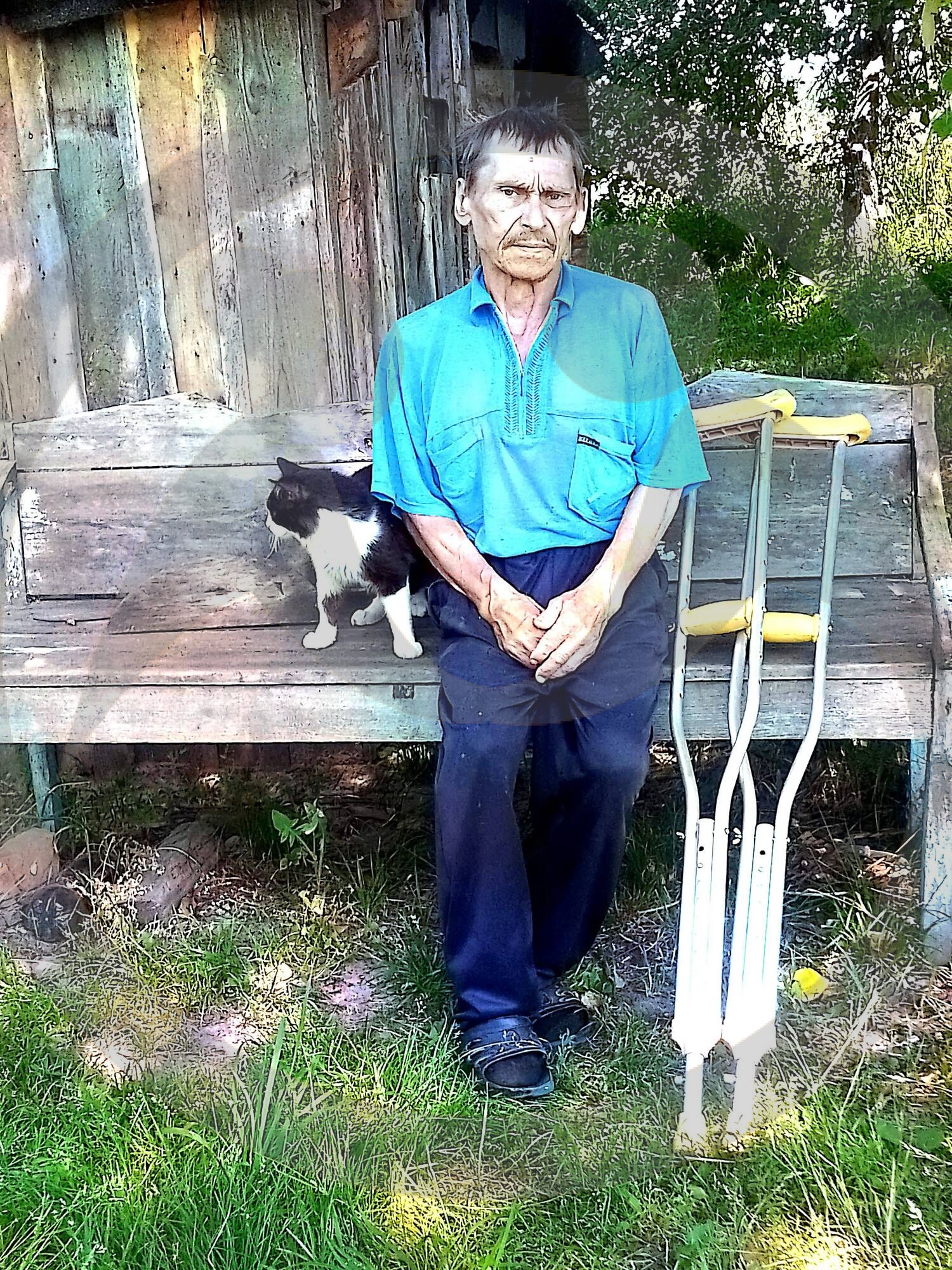 Лебедиков Сергей Николаевич из Брянской области нуждается в постельном белье