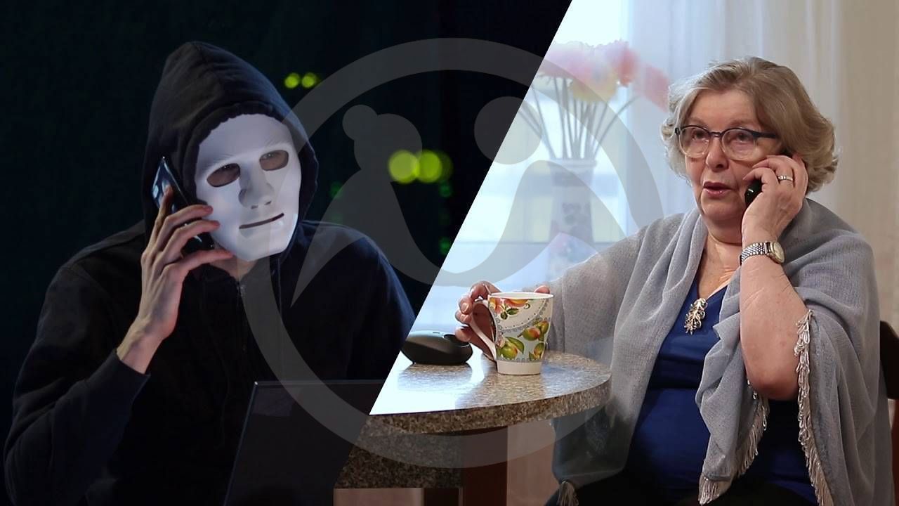 Пенсионерка выманила деньги у телефонного мошенника